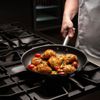 Sarten-Profesional-en-Acero-Inox-y-Antiadherente-26cm-Tramontina-