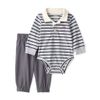 Set-Bodie-Rayas-y-Pantalon-Gris-Bebes-Niños-Carter-s-12M