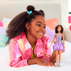 Muñeca_Fashionista_Pelo_Cafe_con_Falda_Morada_-234_Barbie_793208113