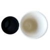 Mug_Viajero_Cerámica_con_Tapa_Silicona_Fórmulas_B&W_375ml_-_Ikhome_125459971