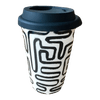 Mug_Viajero_Cerámica_con_Tapa_Silicona_Laberinto_B&W_375ml_-_Ikhome_125459972